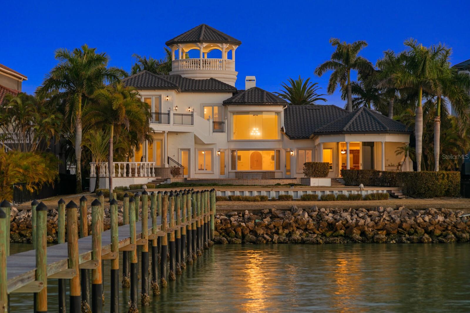 Image 42 of 50 For 6528 Surfside Boulevard