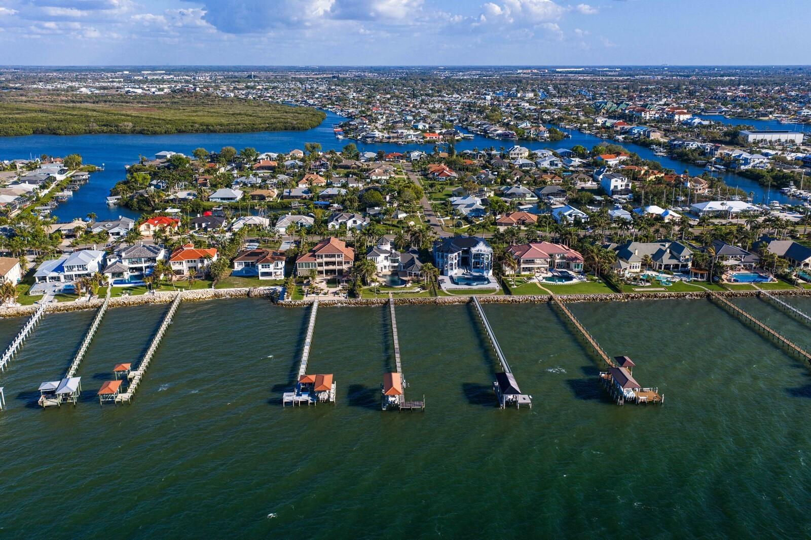 Image 48 of 50 For 6528 Surfside Boulevard