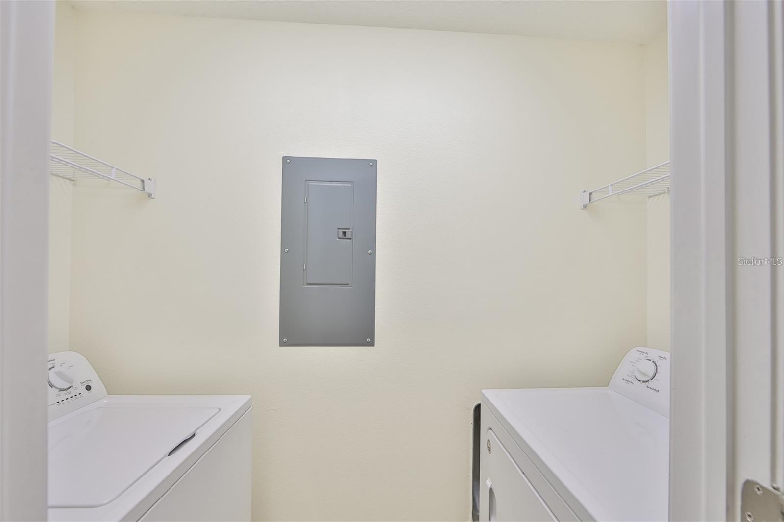 Image 20 of 36 For 7001 Interbay Boulevard 116