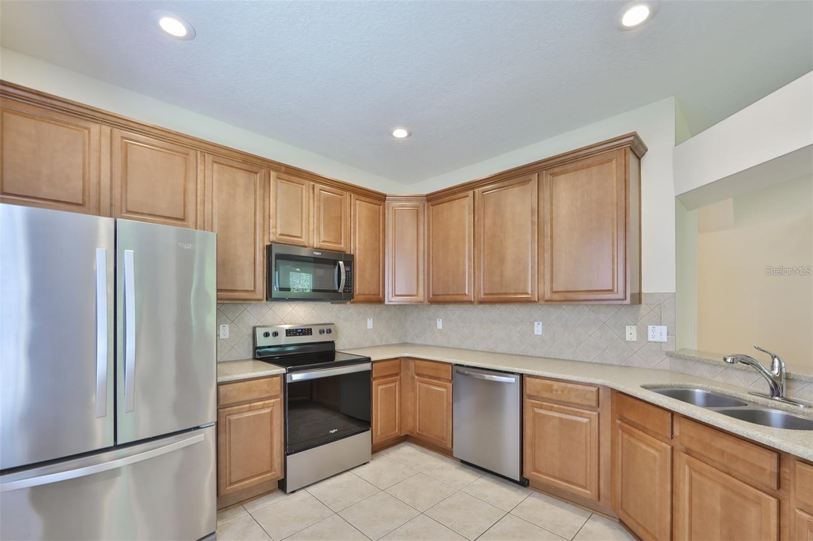 Image 9 of 36 For 7001 Interbay Boulevard 116