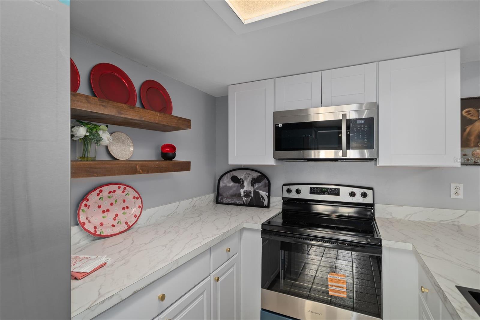 Image 27 of 68 For 1880 Crystal Lake Drive 65