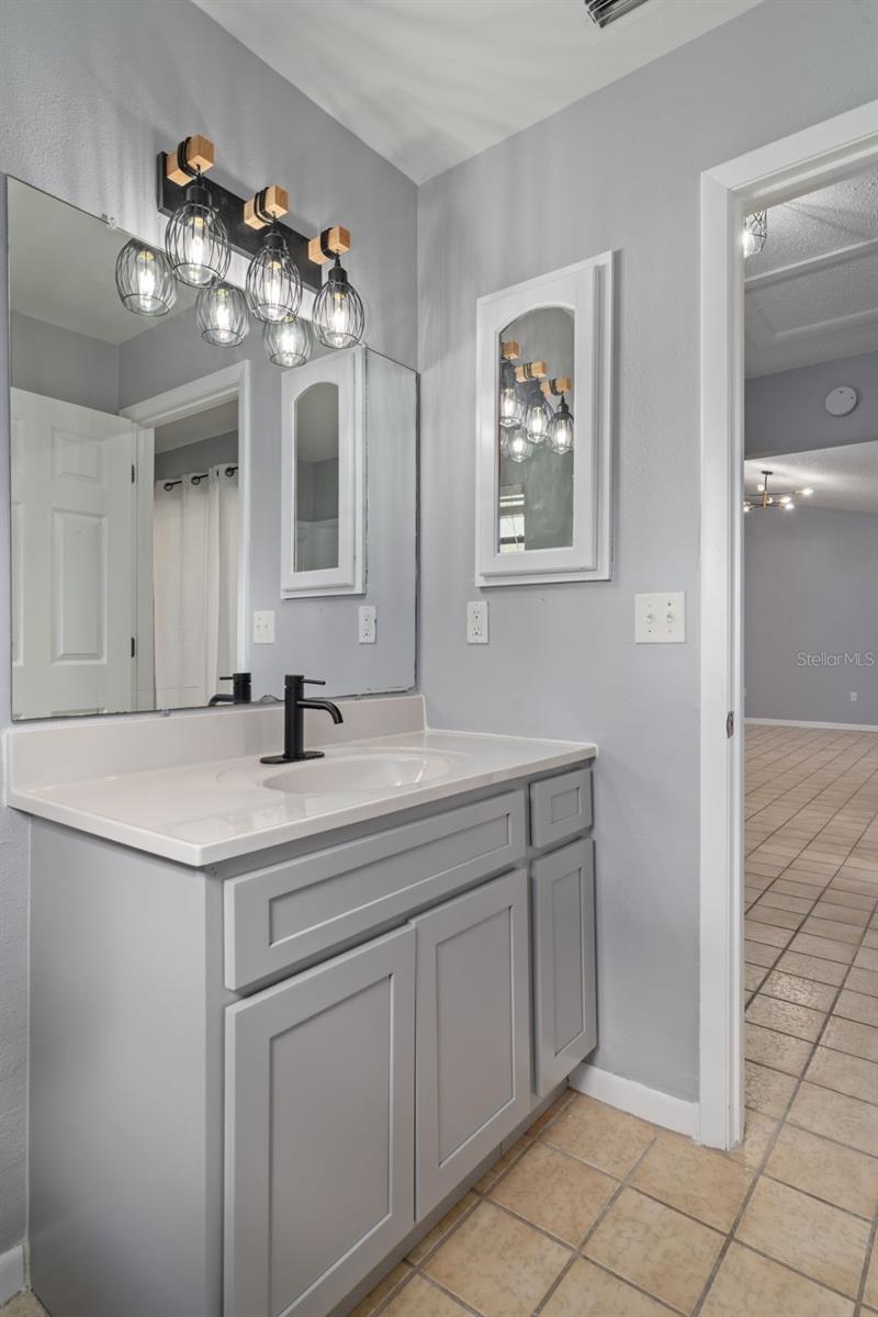 Image 45 of 68 For 1880 Crystal Lake Drive 65