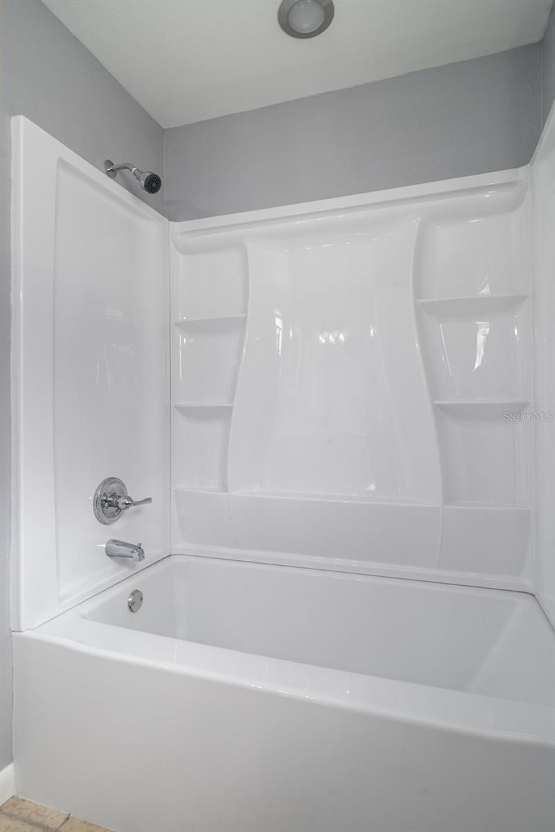 Image 47 of 68 For 1880 Crystal Lake Drive 65