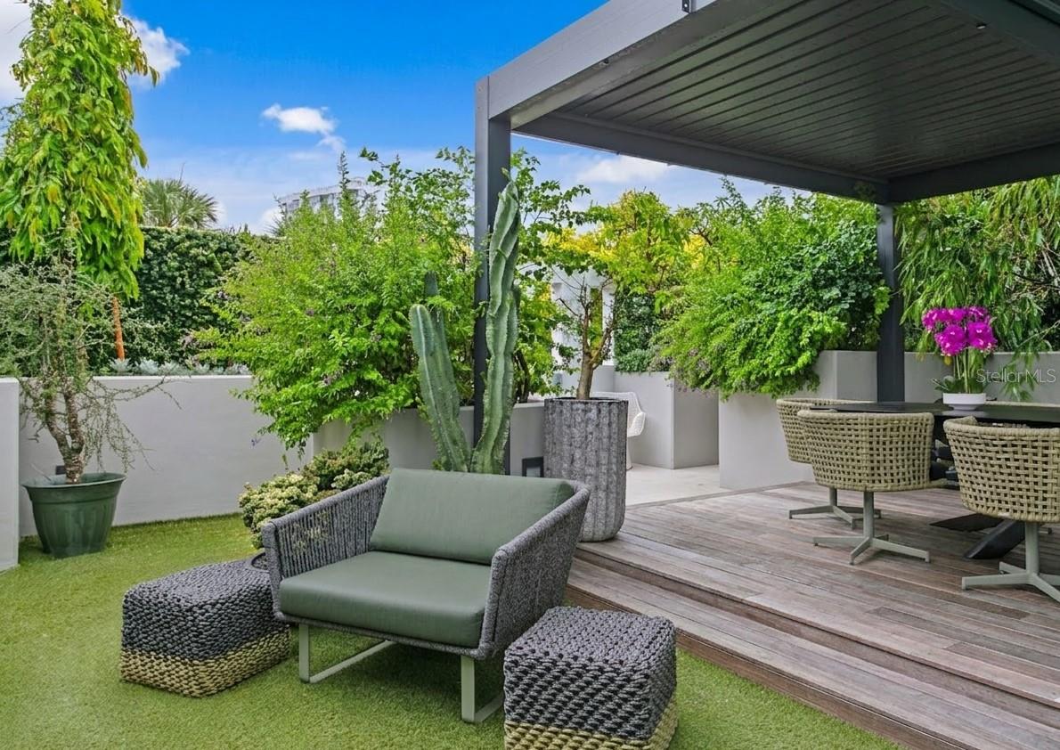 Image 17 of 54 For 2619 Bayshore Boulevard 200