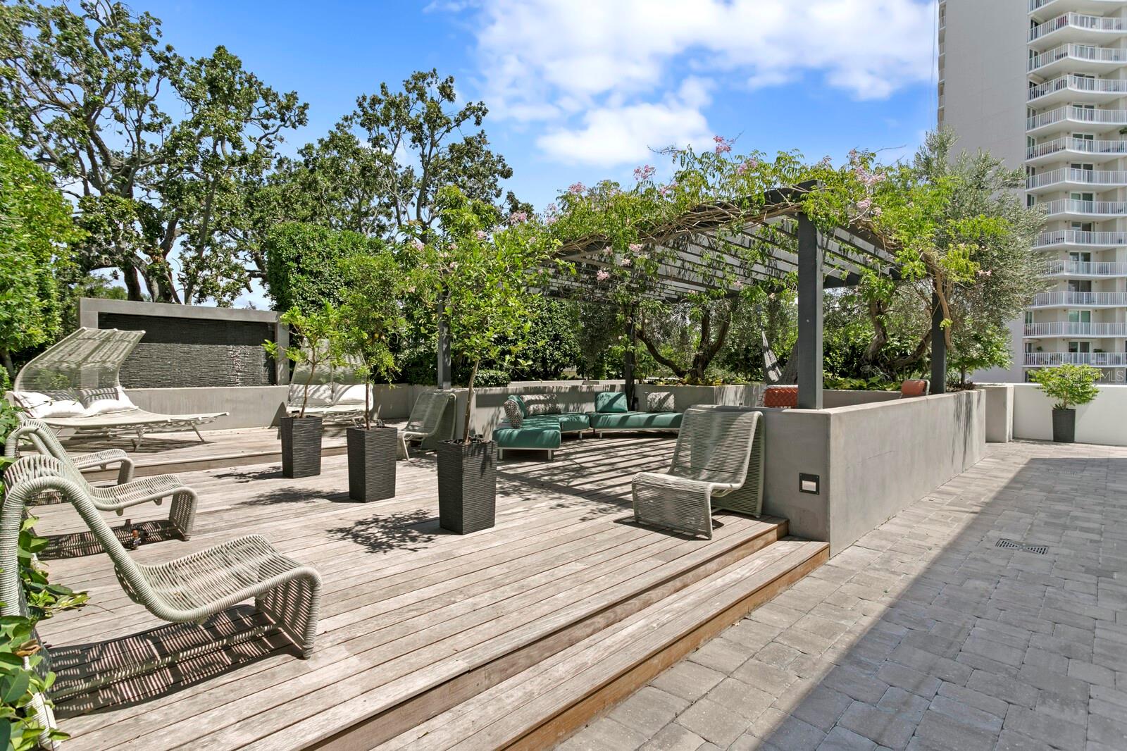 Image 28 of 54 For 2619 Bayshore Boulevard 200