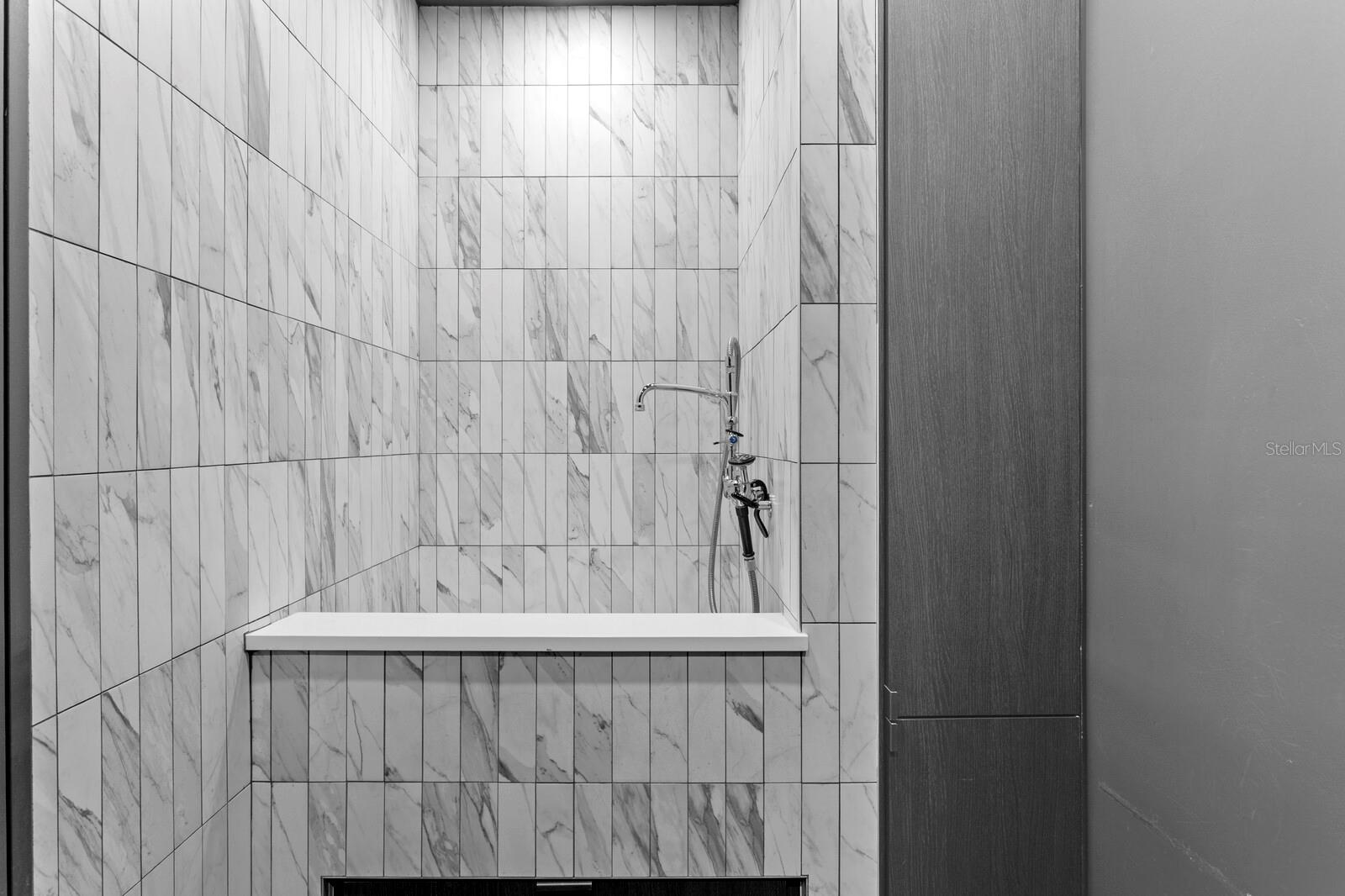 Image 40 of 54 For 2619 Bayshore Boulevard 200