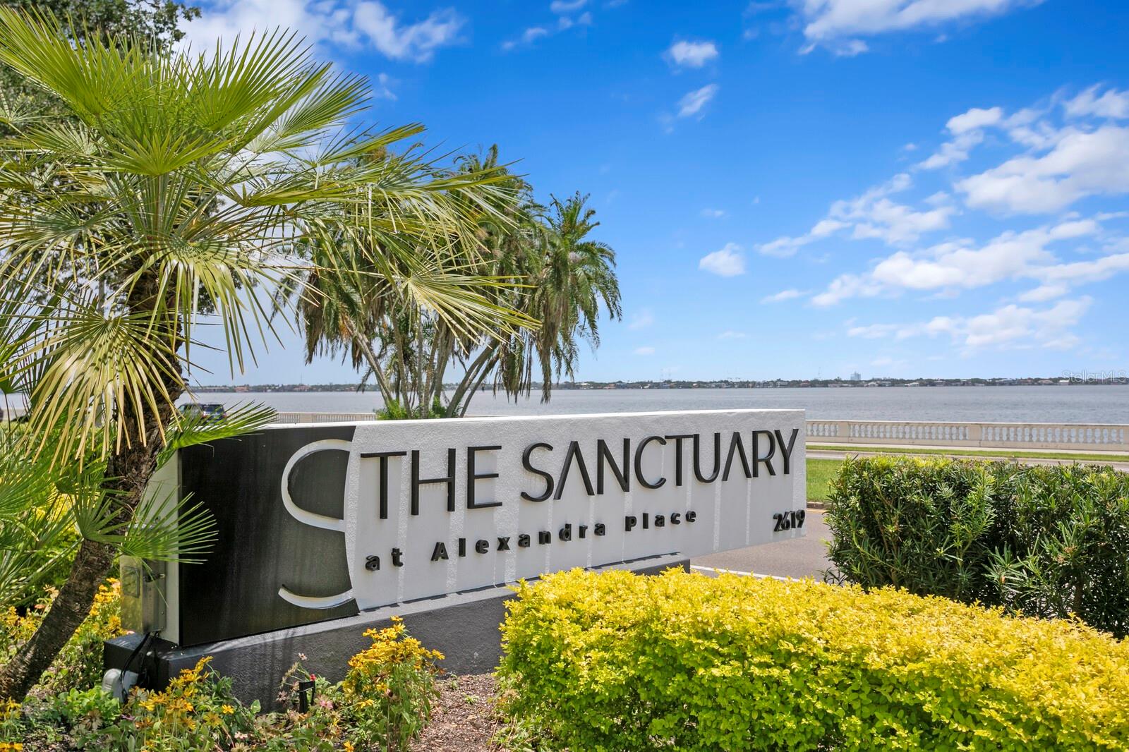 Image 45 of 54 For 2619 Bayshore Boulevard 200