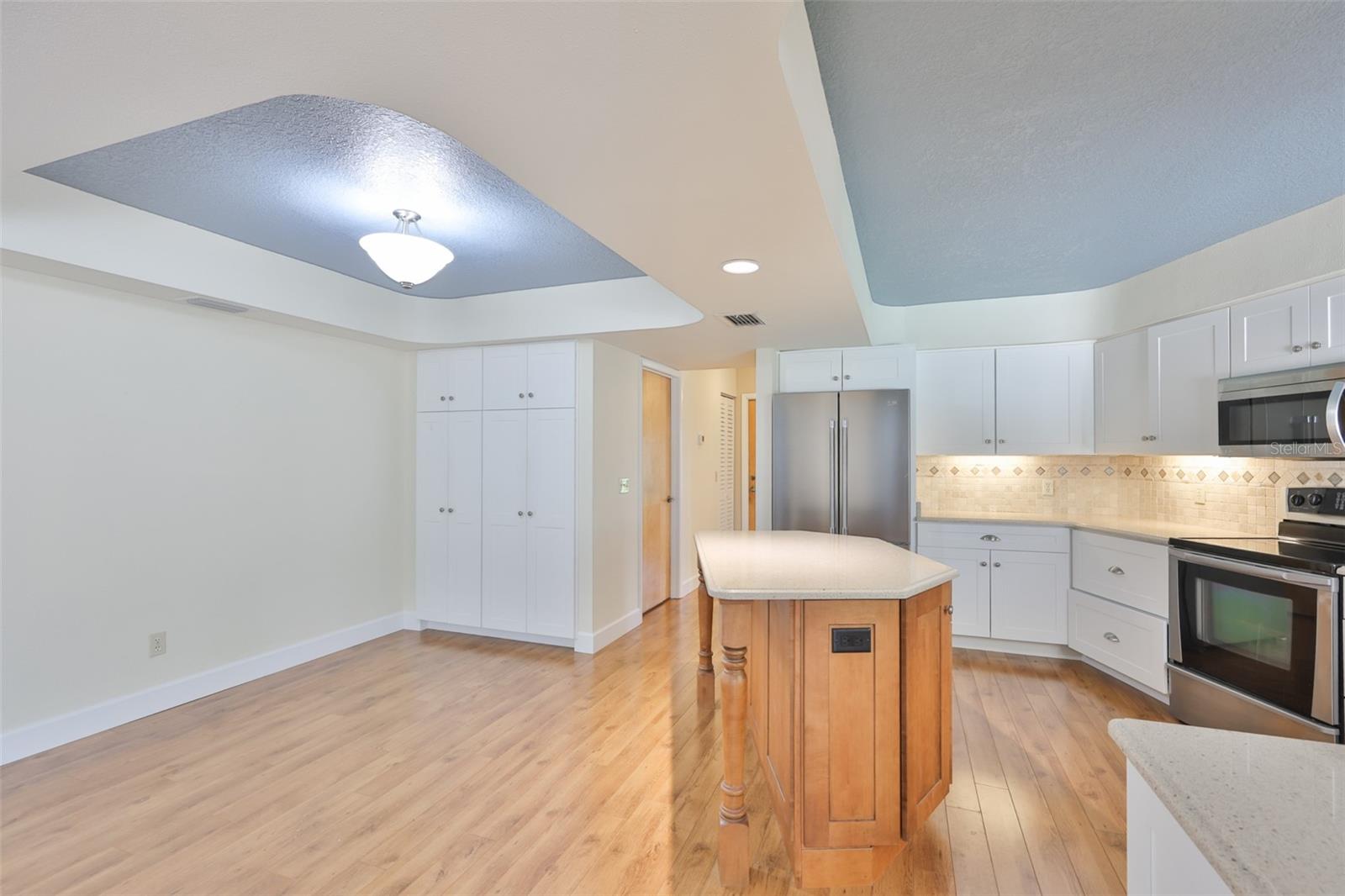 Image 14 of 59 For 508 Running Horse Road