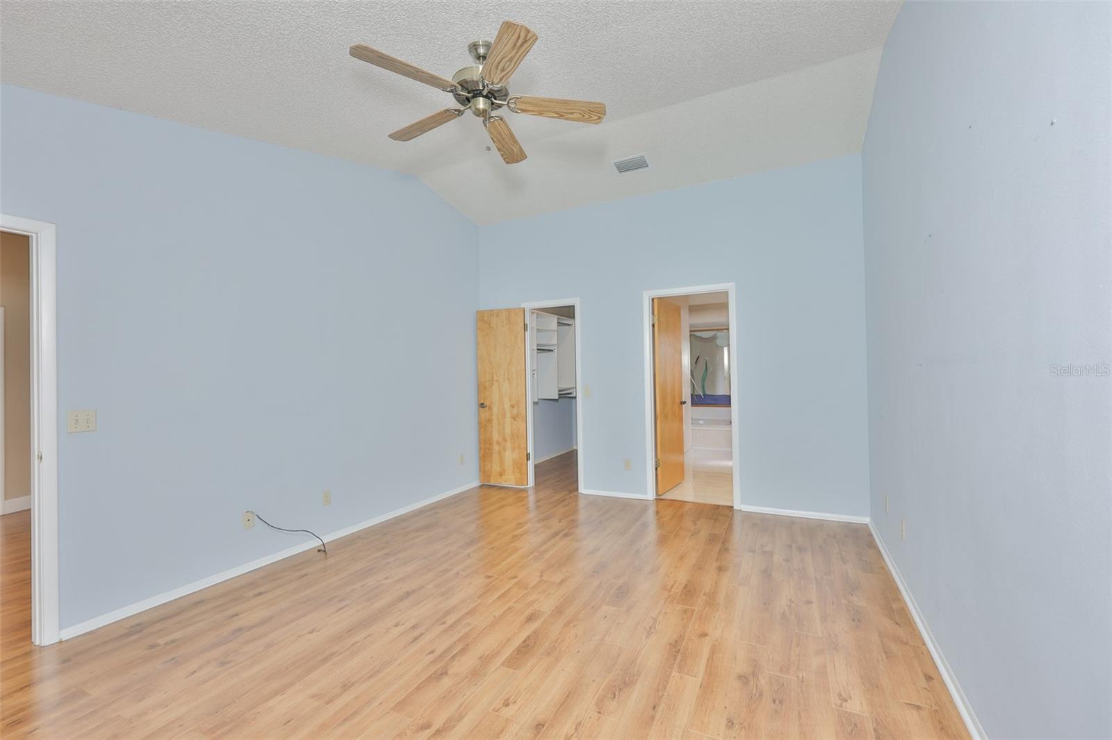 Image 35 of 59 For 508 Running Horse Road