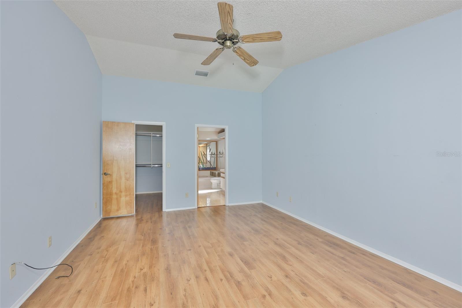 Image 36 of 59 For 508 Running Horse Road