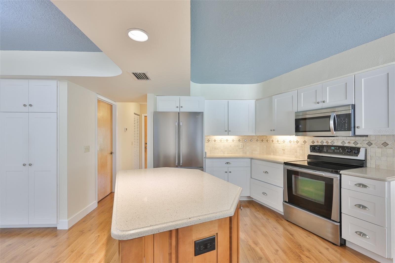 Image 9 of 59 For 508 Running Horse Road