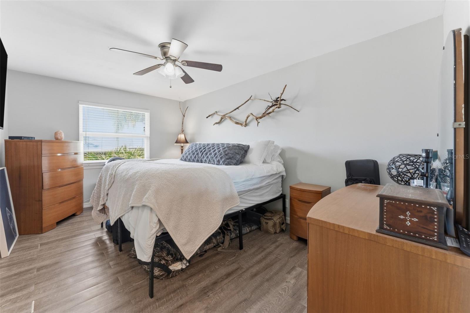 Image 15 of 33 For 39650 Us Highway 19 N 141