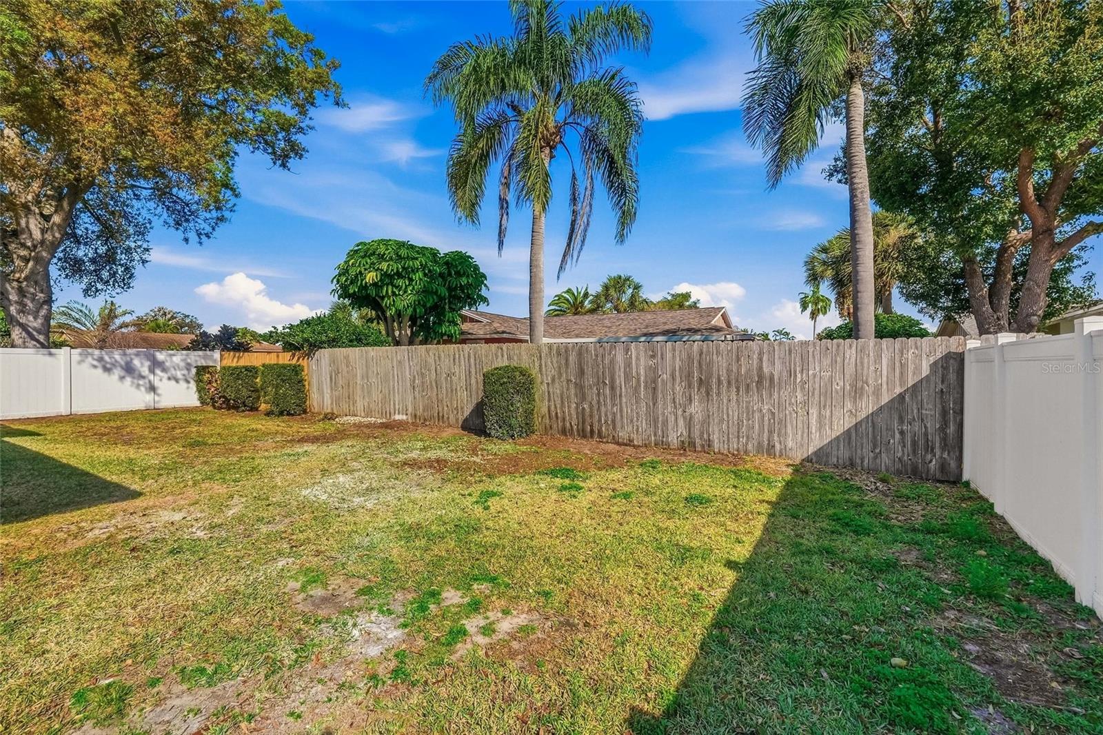 Image 31 of 42 For 13495 San Rafael Drive