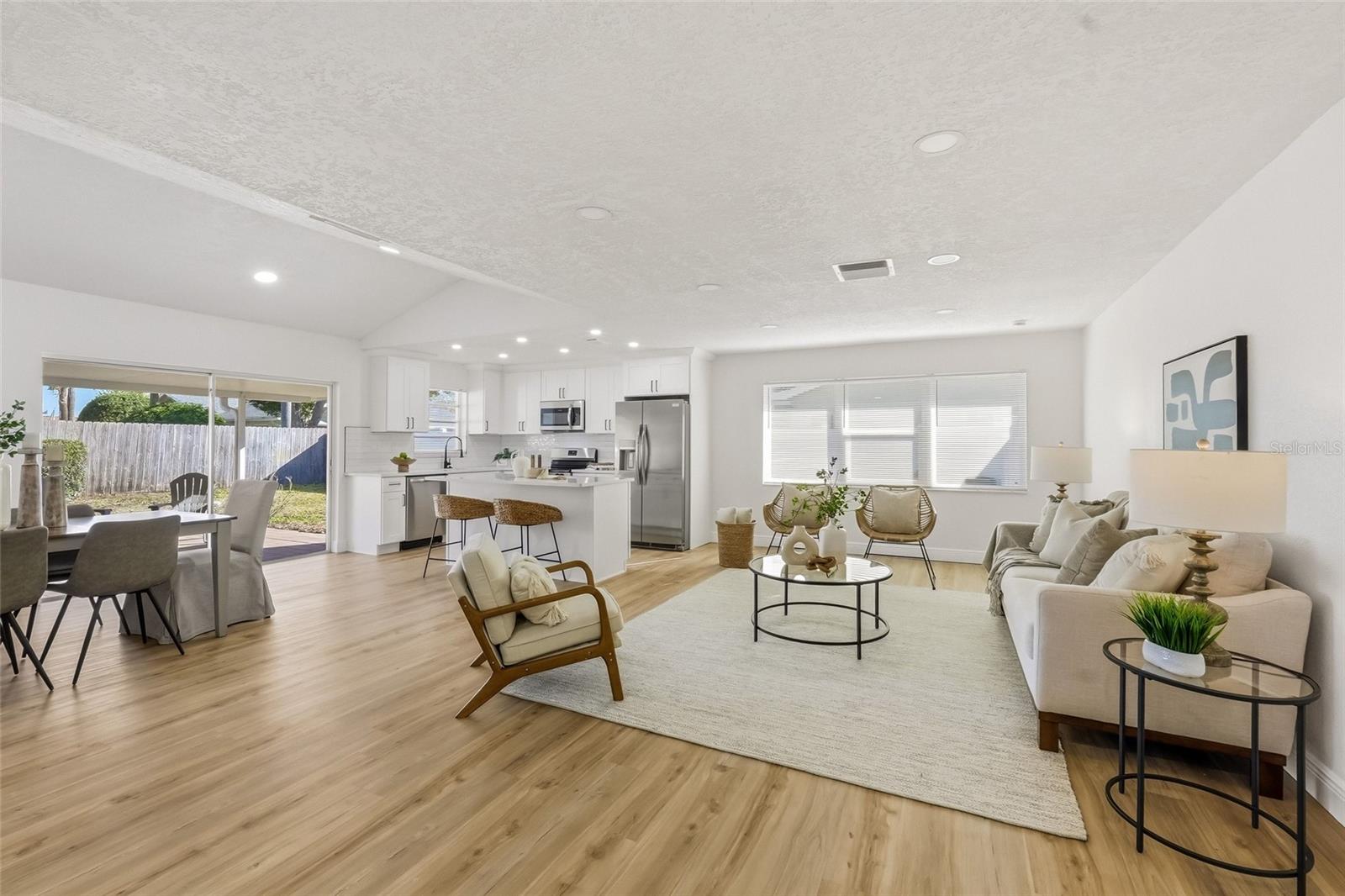 Image 5 of 42 For 13495 San Rafael Drive