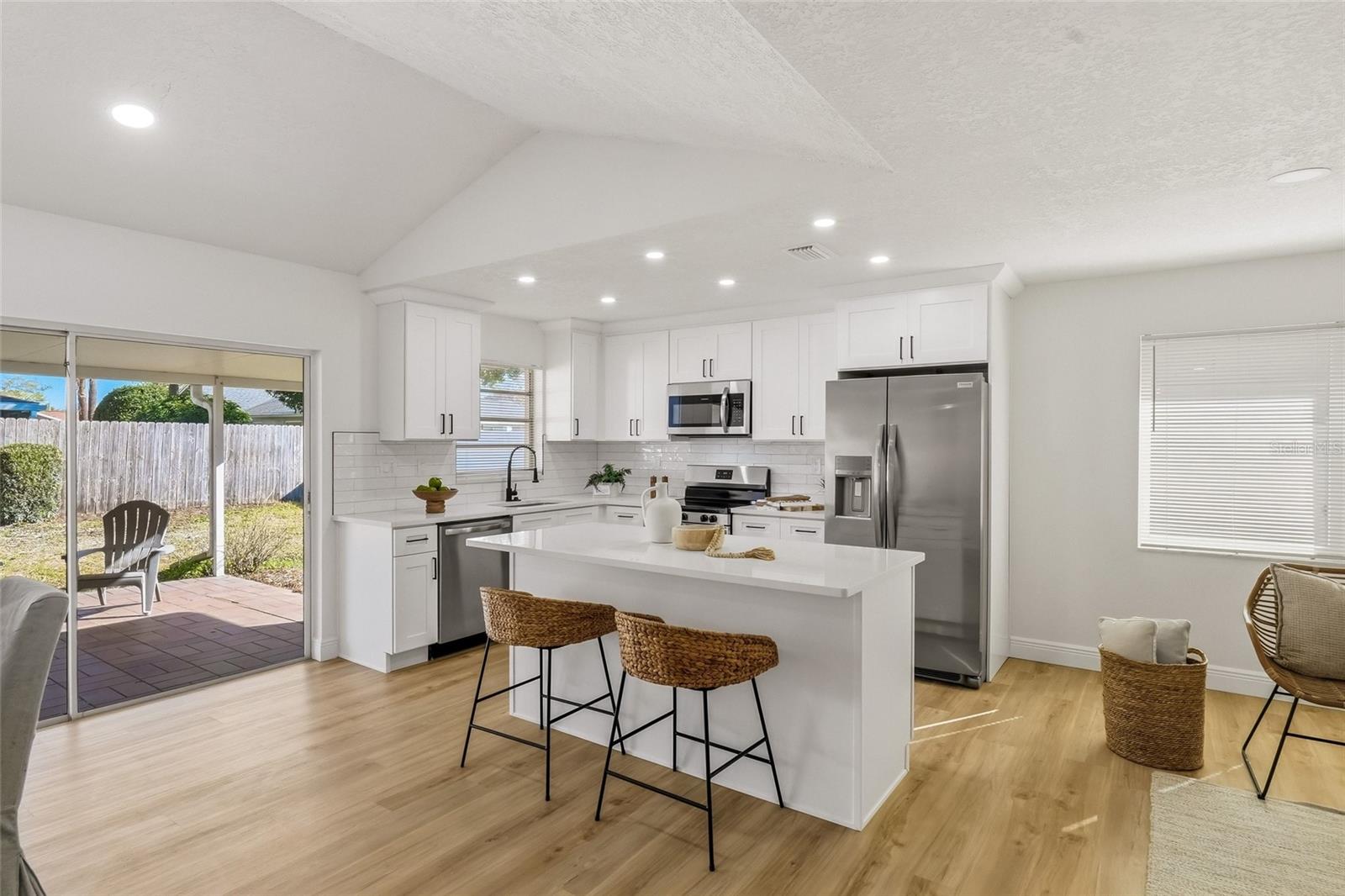 Image 9 of 42 For 13495 San Rafael Drive