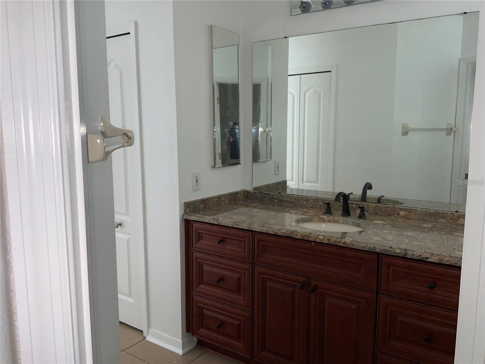 Image 10 of 25 For 9730 White Barn Way