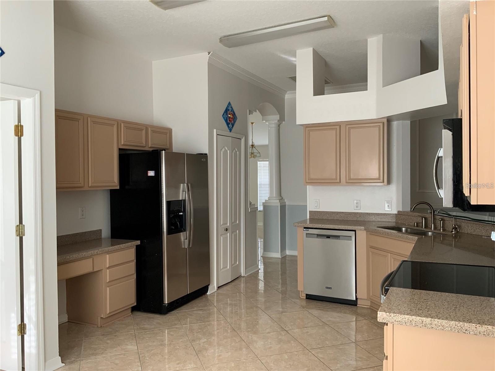 Image 21 of 25 For 9730 White Barn Way