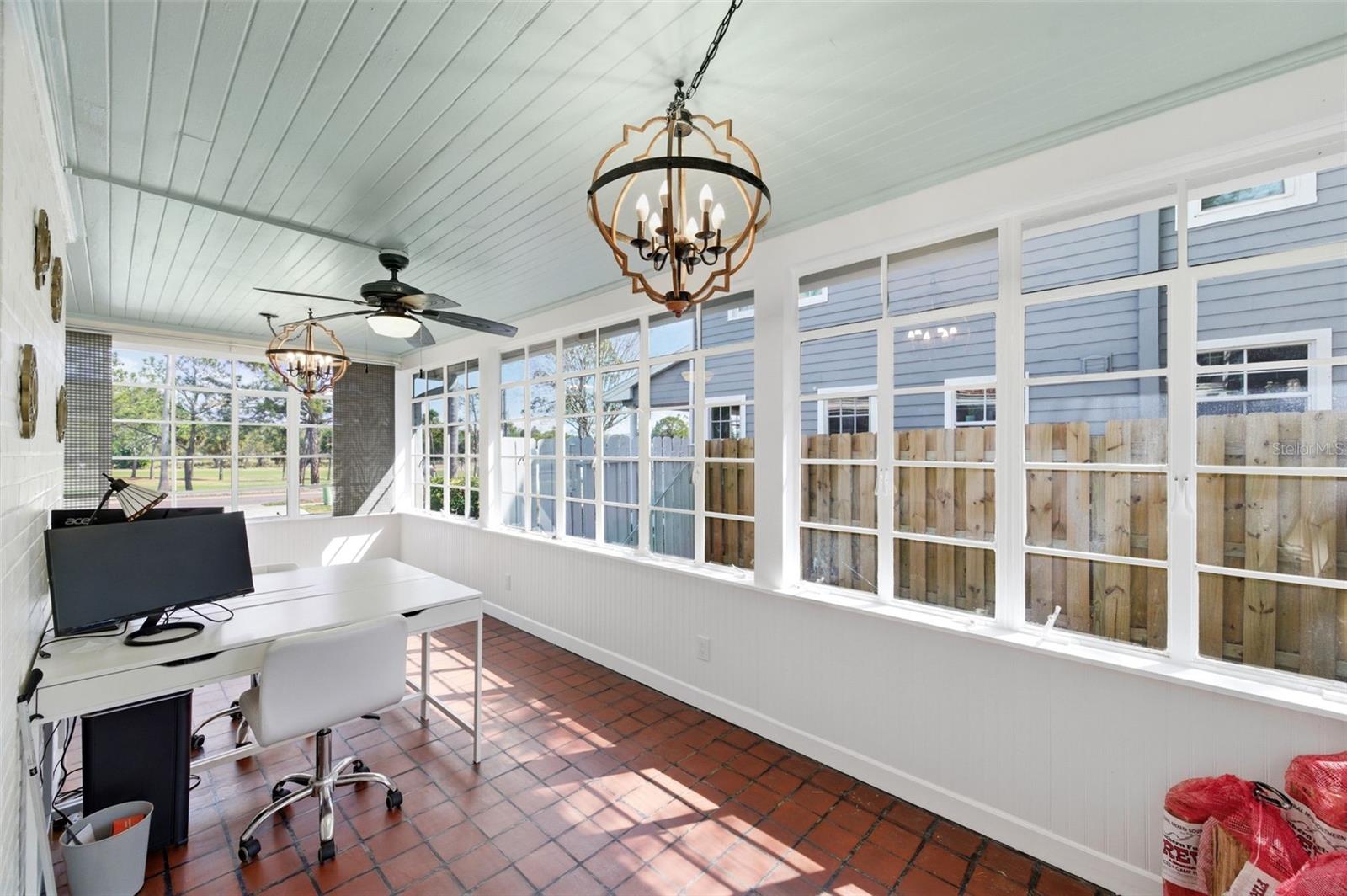 Image 24 of 90 For 320 Betty Lane