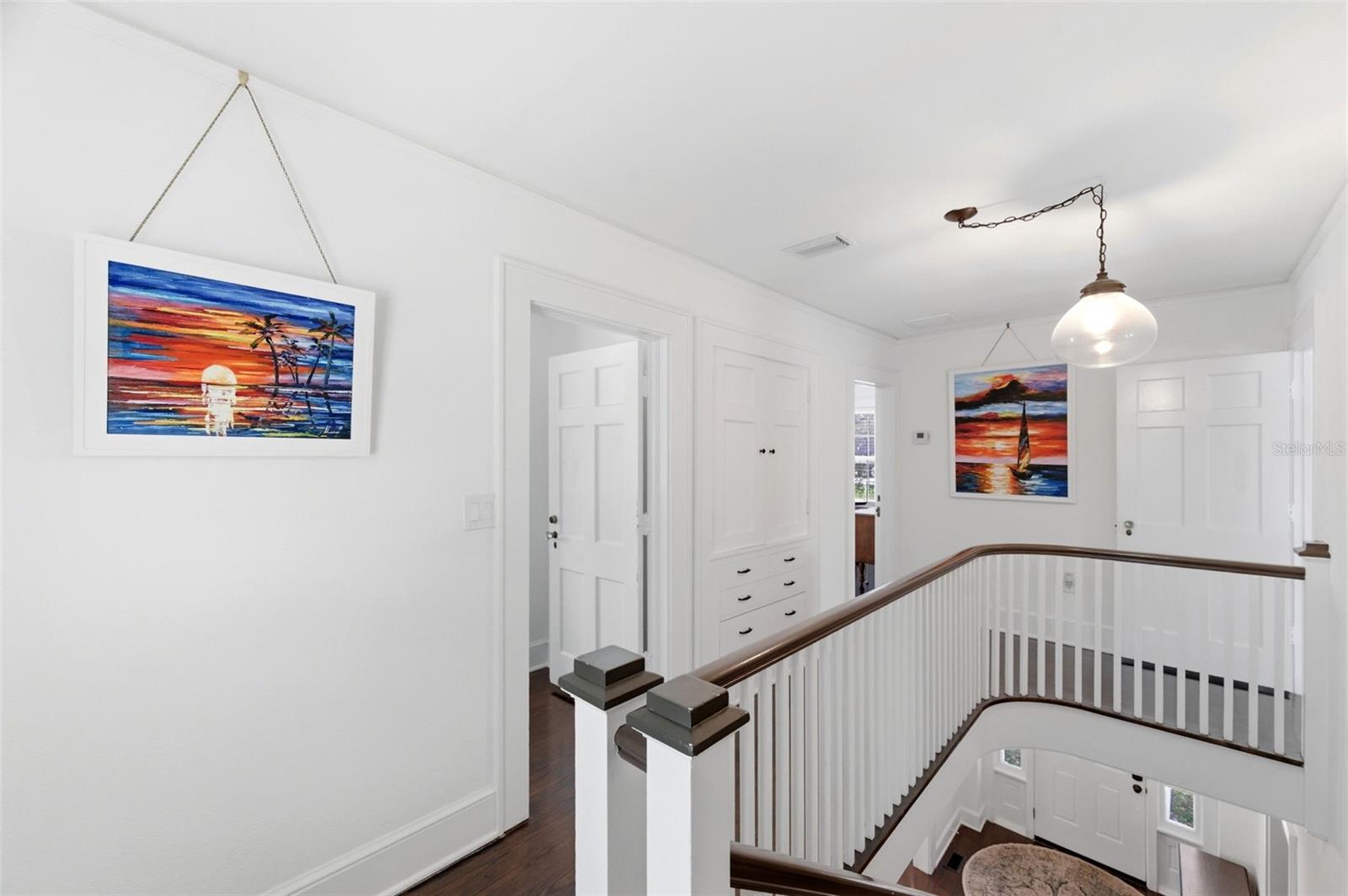 Image 34 of 90 For 320 Betty Lane