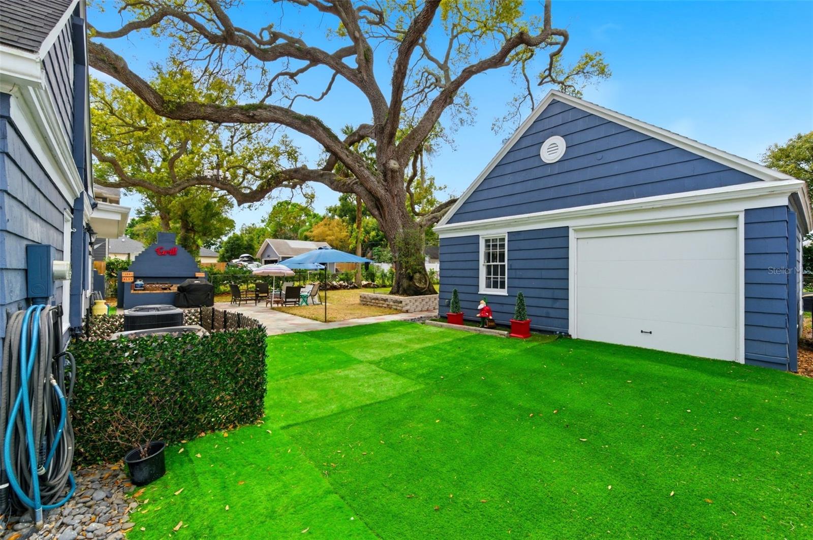 Image 72 of 90 For 320 Betty Lane