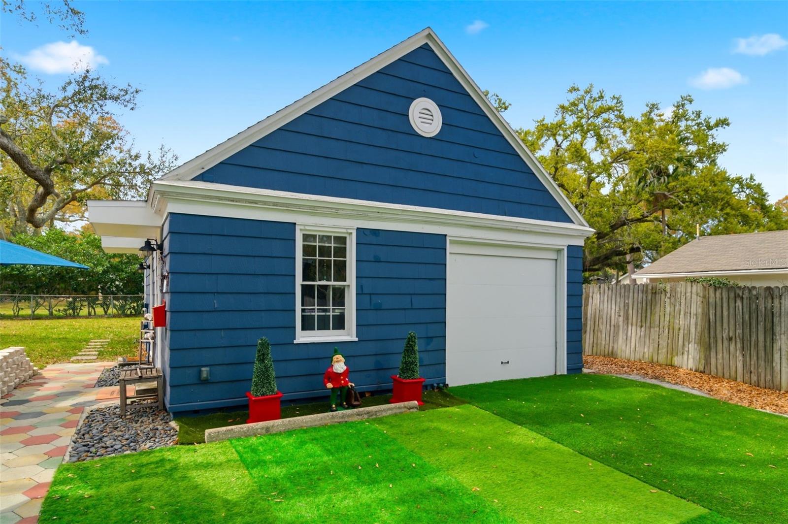 Image 80 of 90 For 320 Betty Lane