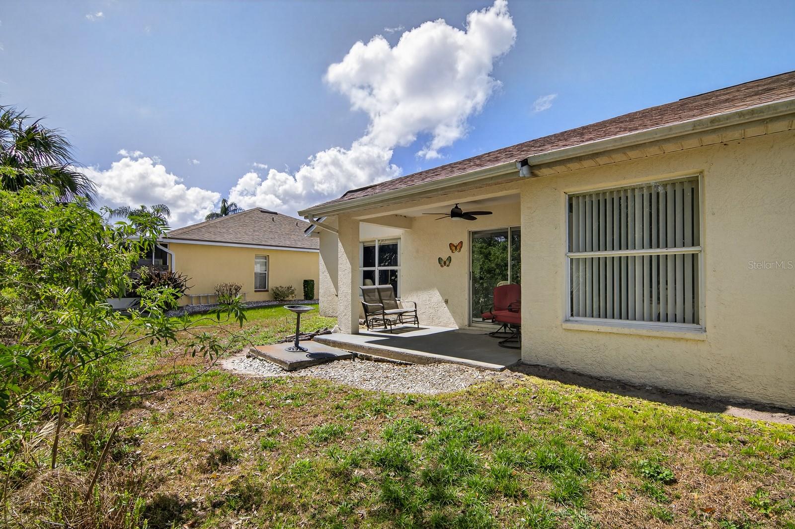 Image 23 of 30 For 2005 Gardenia Landings Lane