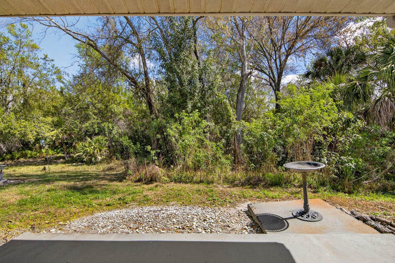 Image 25 of 30 For 2005 Gardenia Landings Lane