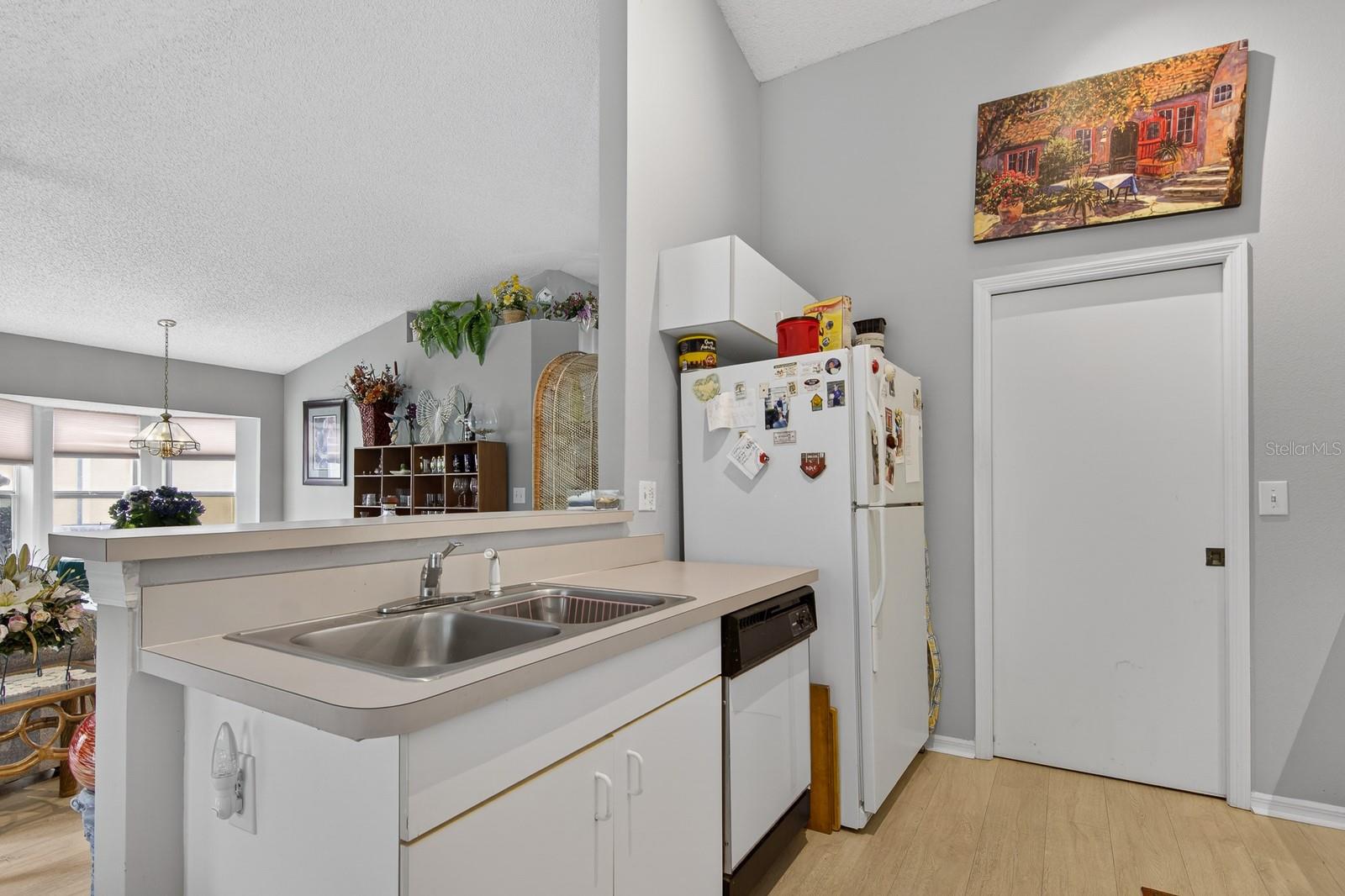 Image 8 of 30 For 2005 Gardenia Landings Lane