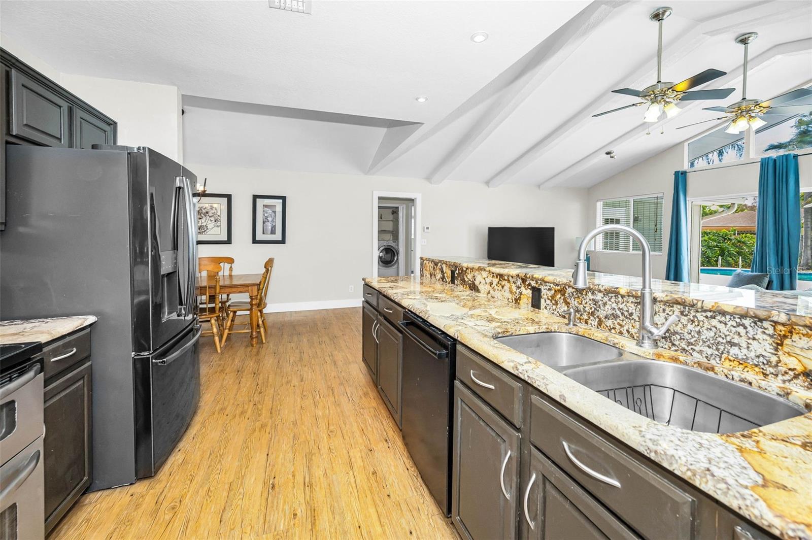 Image 10 of 37 For 7692 132nd Way