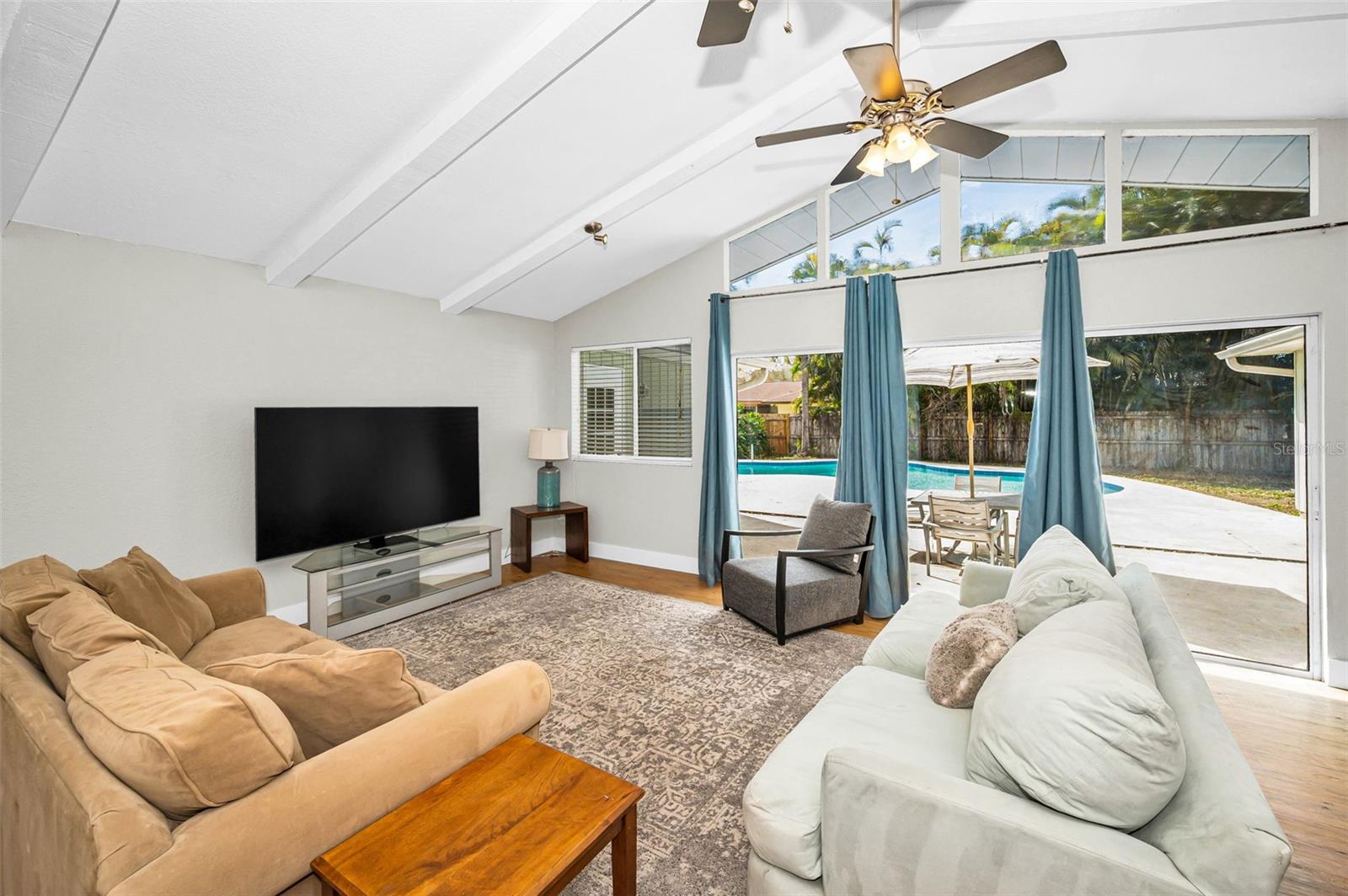 Image 12 of 37 For 7692 132nd Way