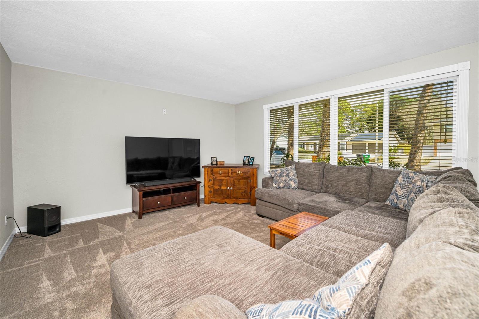 Image 17 of 37 For 7692 132nd Way