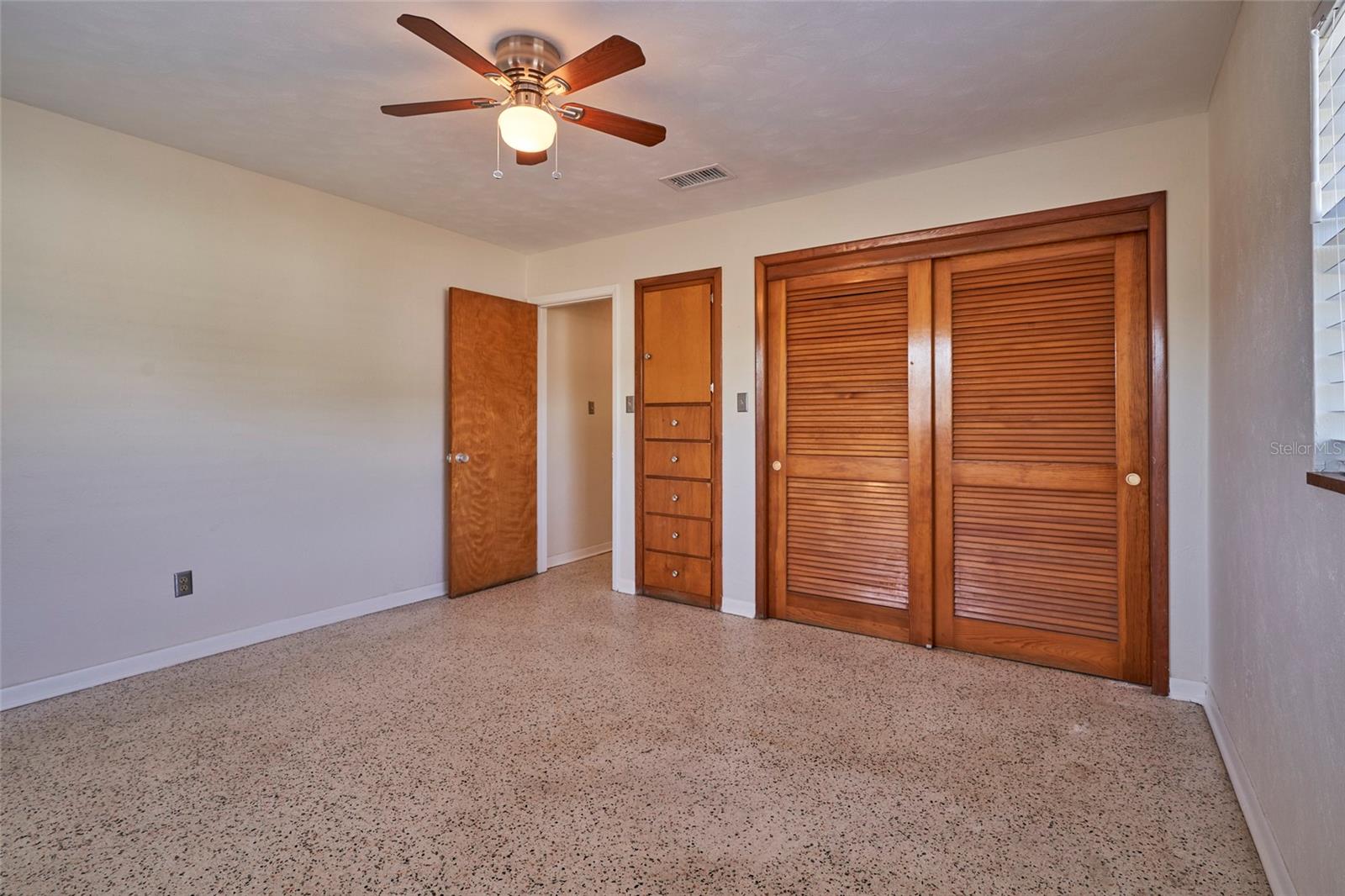 Image 6 of 28 For 3302 Gray Street