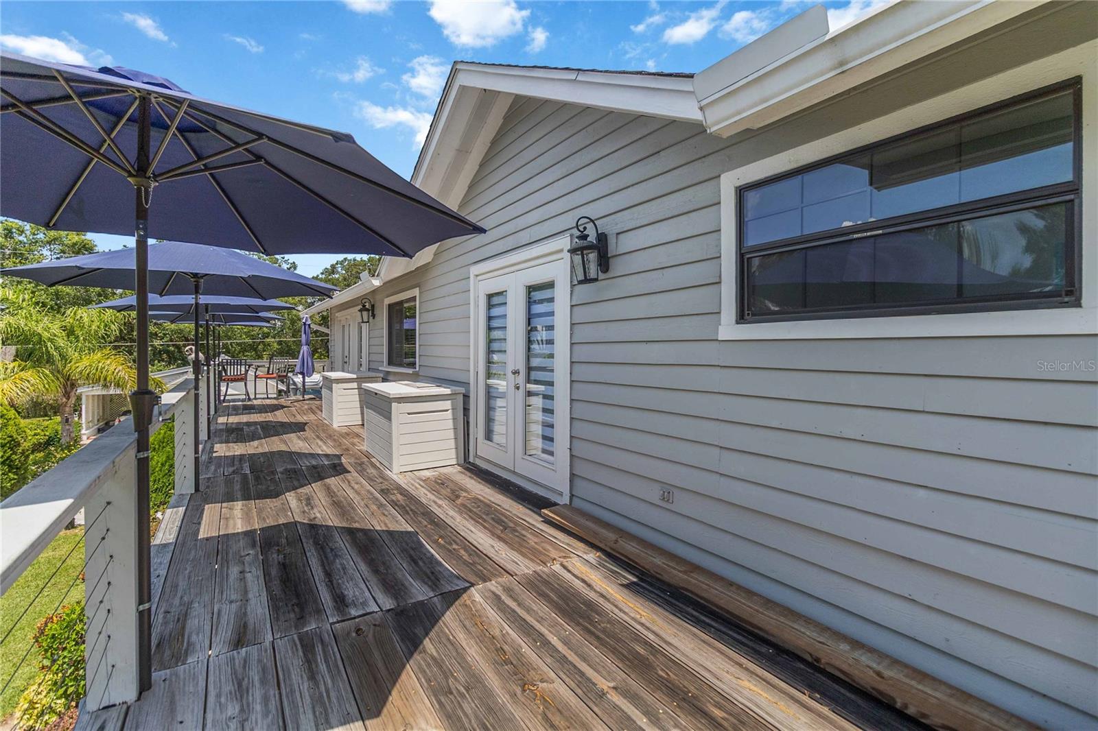 Image 28 of 40 For 999 Fairview Avenue