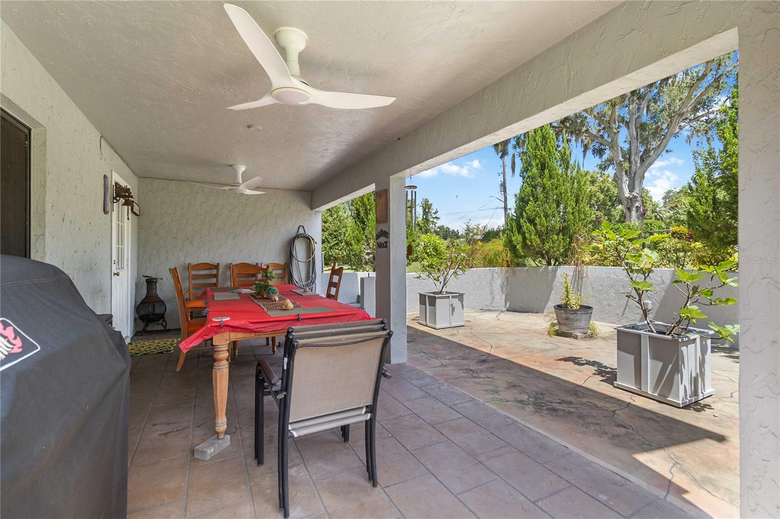 Image 32 of 40 For 999 Fairview Avenue