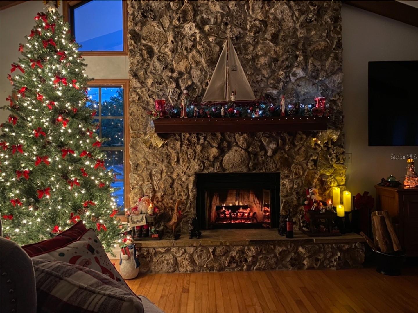 Image 39 of 40 For 999 Fairview Avenue