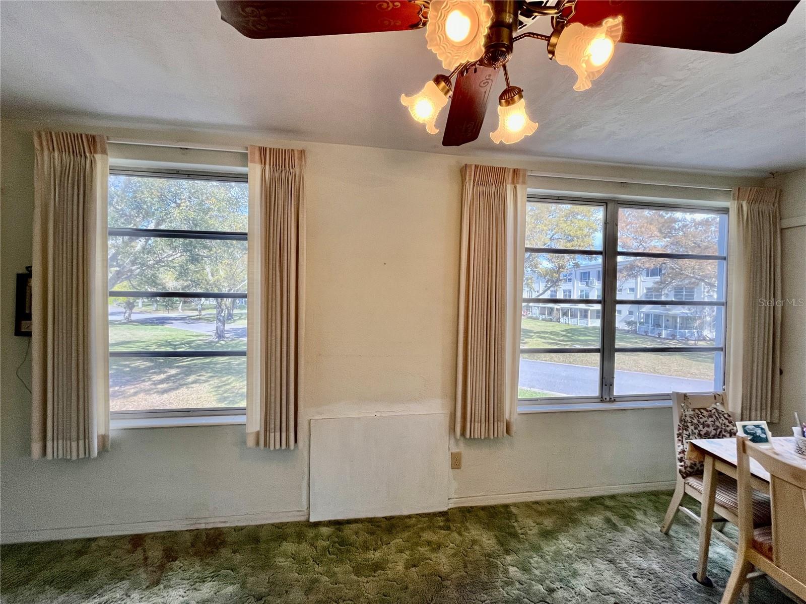 Listing photo id 11 for 2430 Brazilia Drive 44