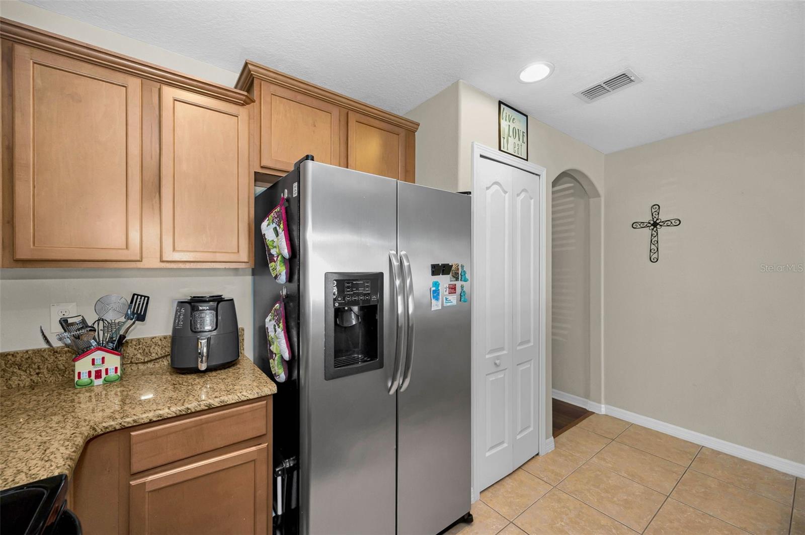 Image 13 of 41 For 9736 Trumpet Vine Loop