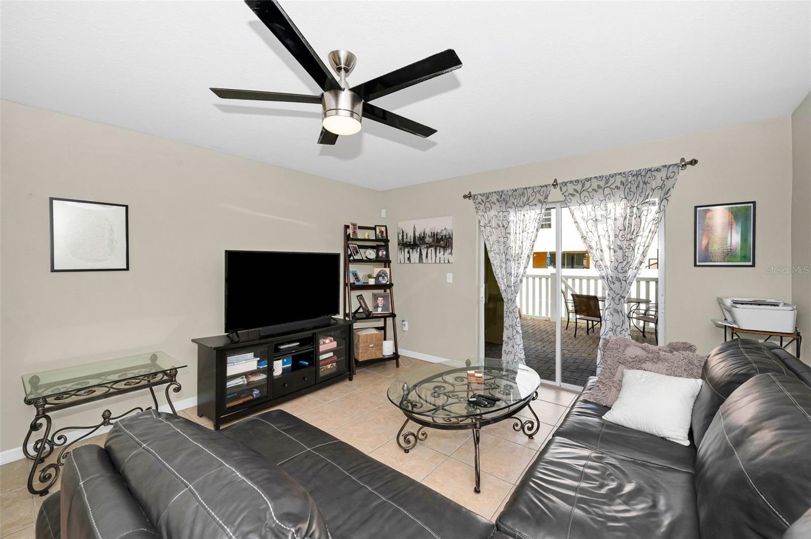 Image 16 of 41 For 9736 Trumpet Vine Loop