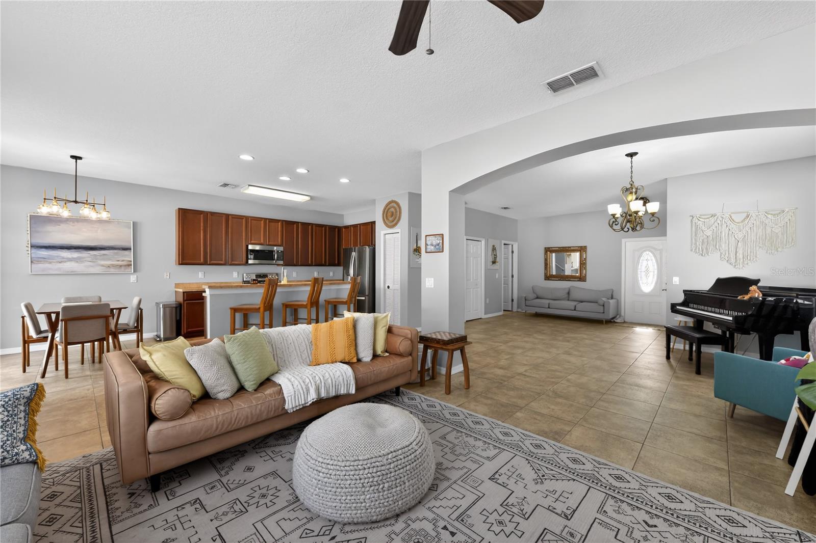 Image 13 of 35 For 15536 Telford Spring Drive