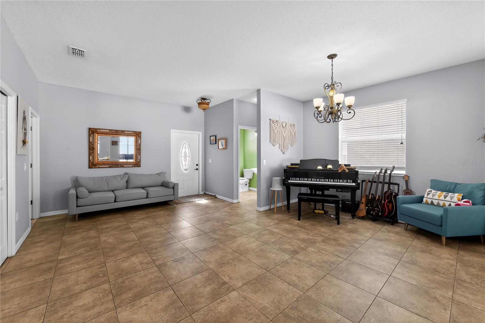 Image 6 of 35 For 15536 Telford Spring Drive