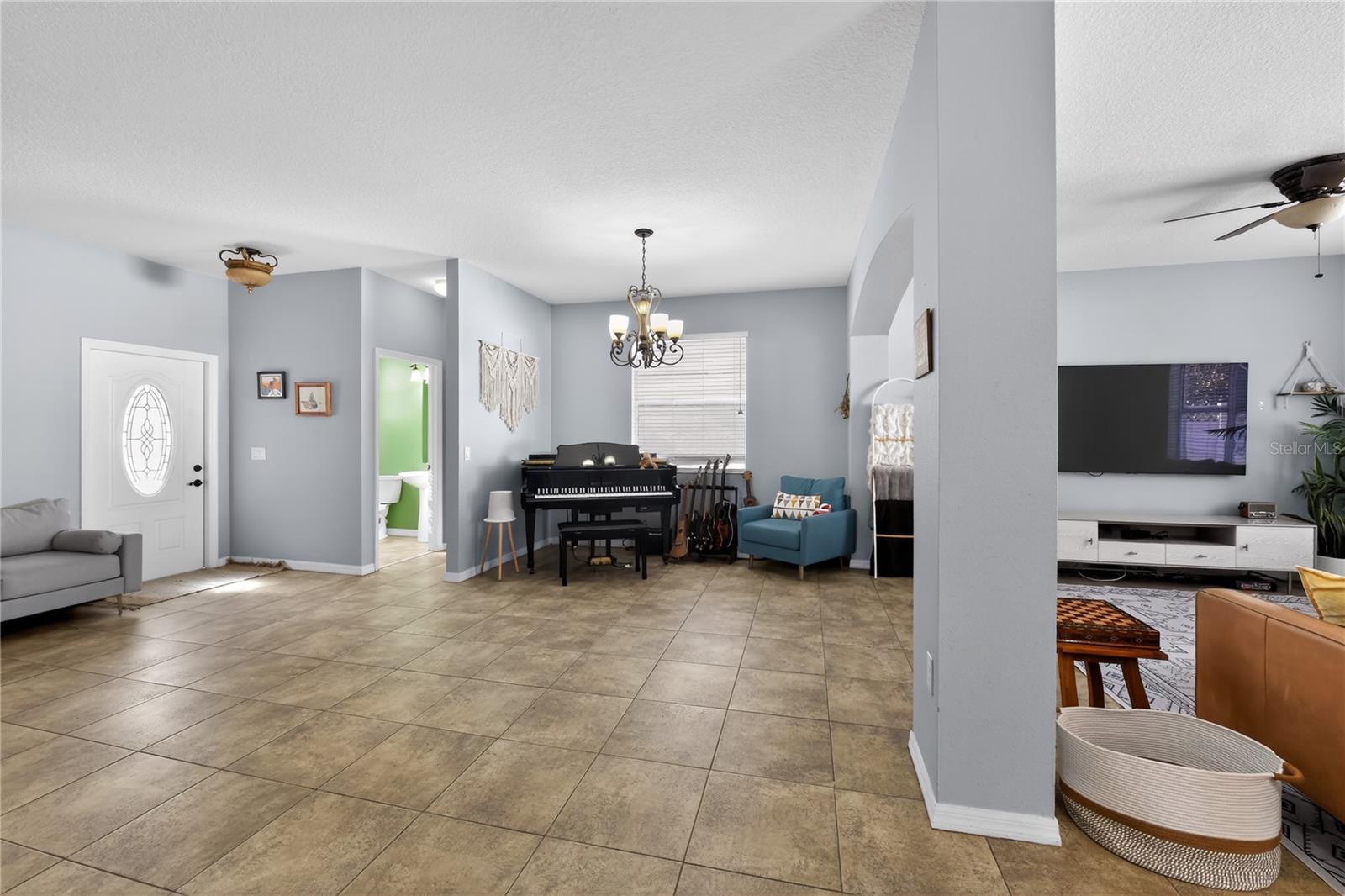 Image 7 of 35 For 15536 Telford Spring Drive