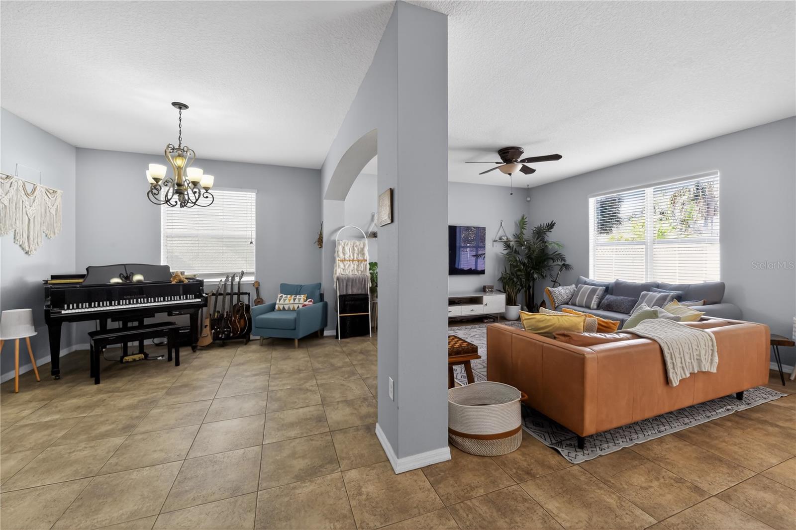 Image 8 of 35 For 15536 Telford Spring Drive