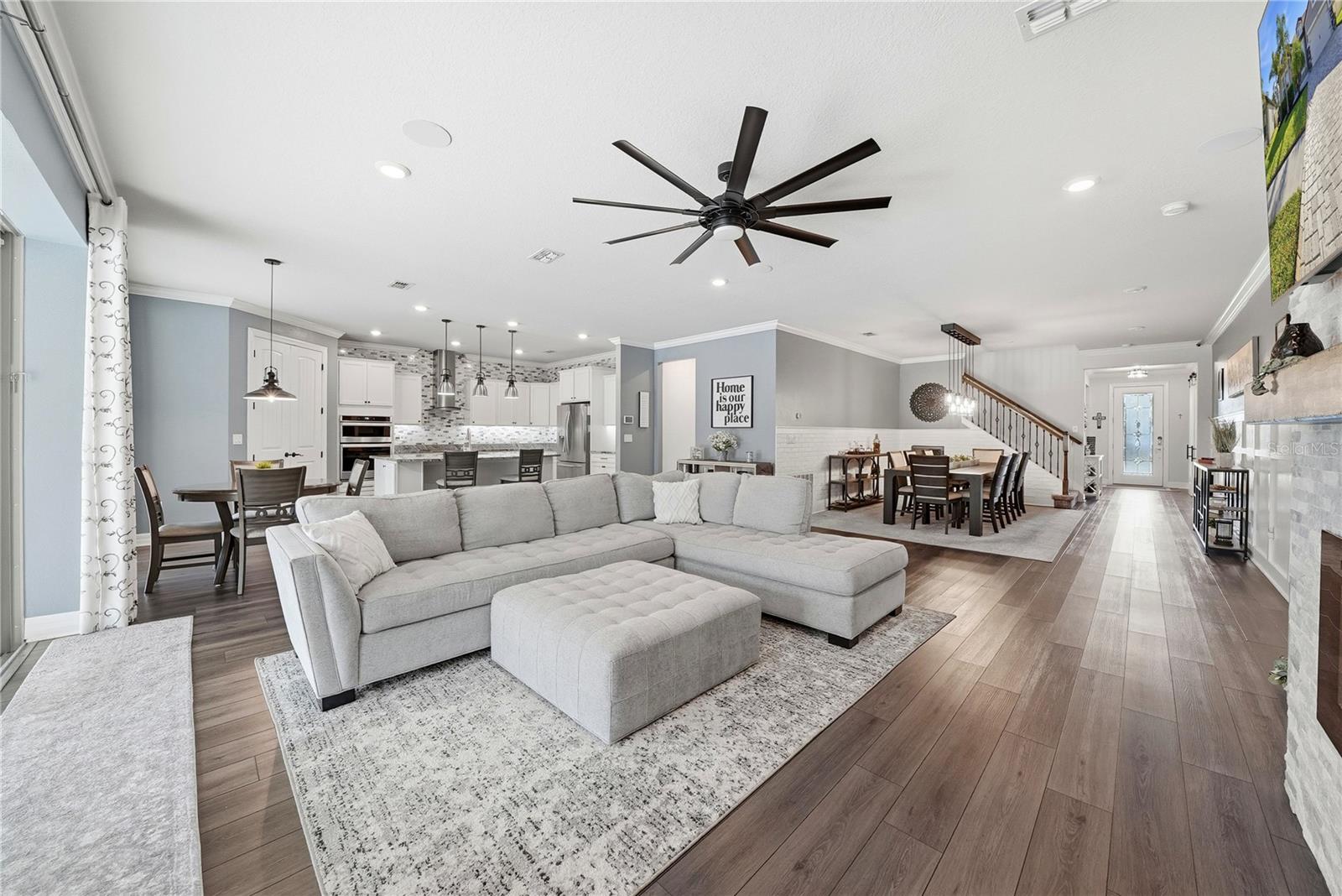 Listing photo id 17 for 10731 Green Harvest Drive