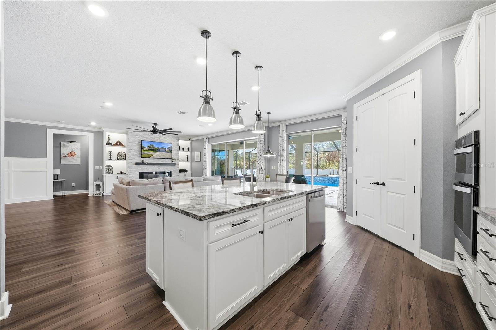 Listing photo id 24 for 10731 Green Harvest Drive