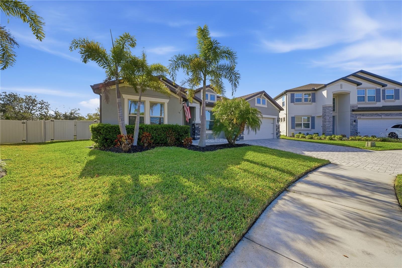 Listing photo id 1 for 10731 Green Harvest Drive