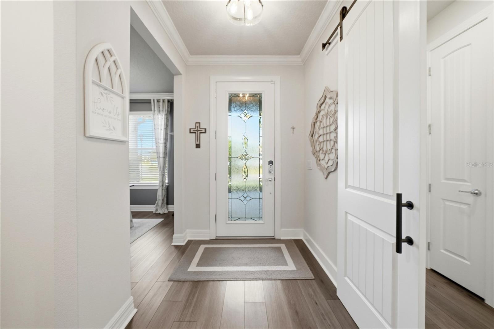 Listing photo id 3 for 10731 Green Harvest Drive