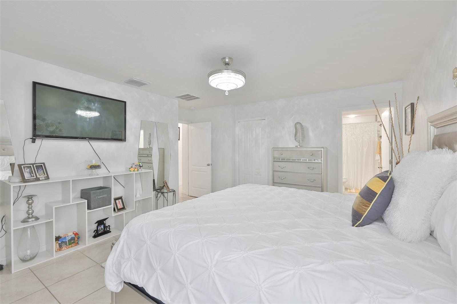 Image 23 of 46 For 14430 Haddon Mist Drive