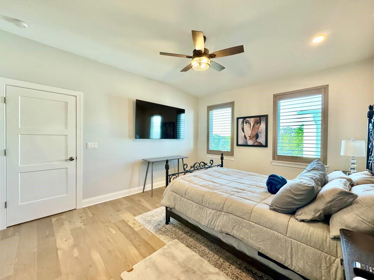 Image 28 of 46 For 4740 Legacy Park Drive