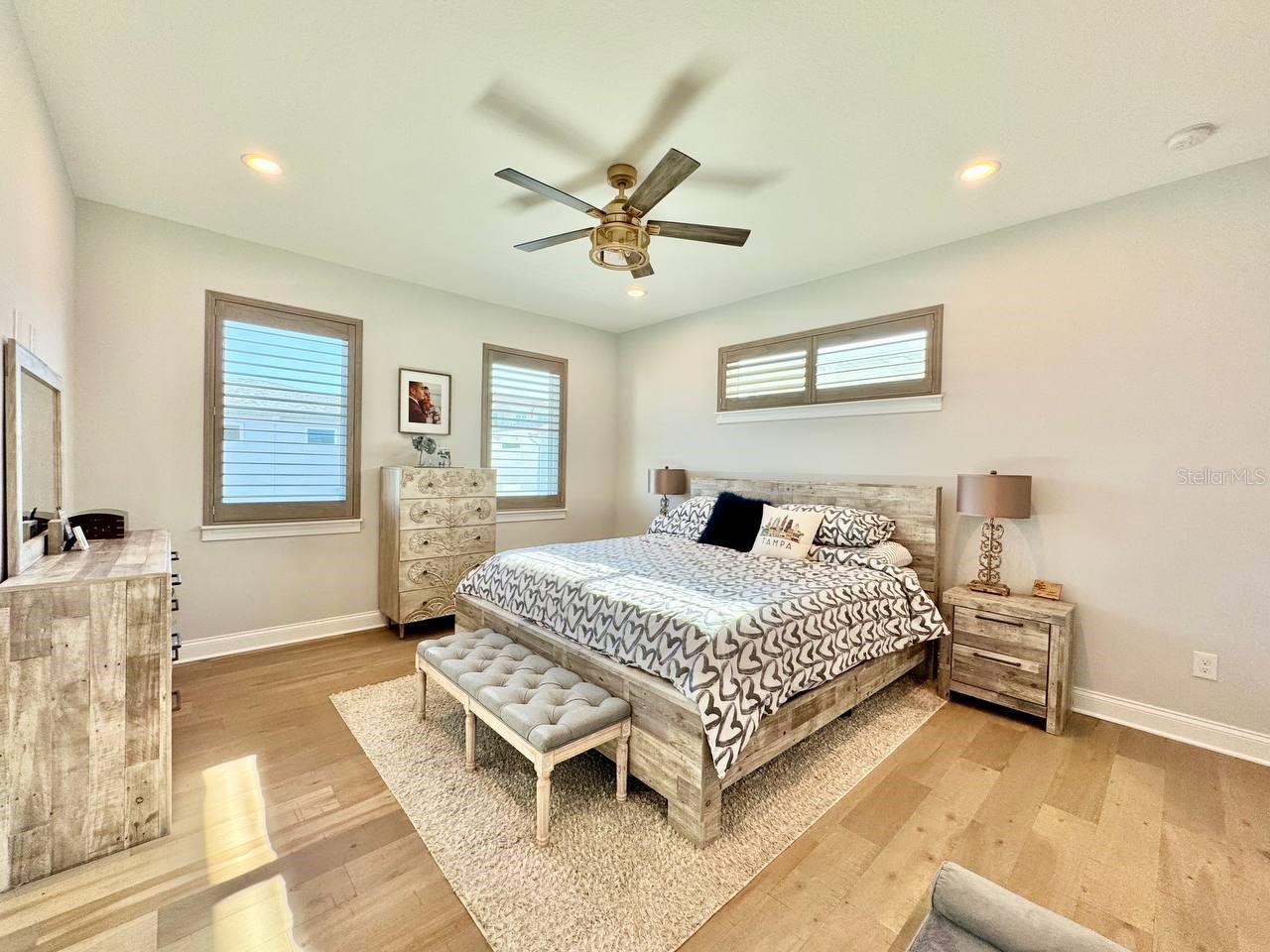 Image 31 of 46 For 4740 Legacy Park Drive