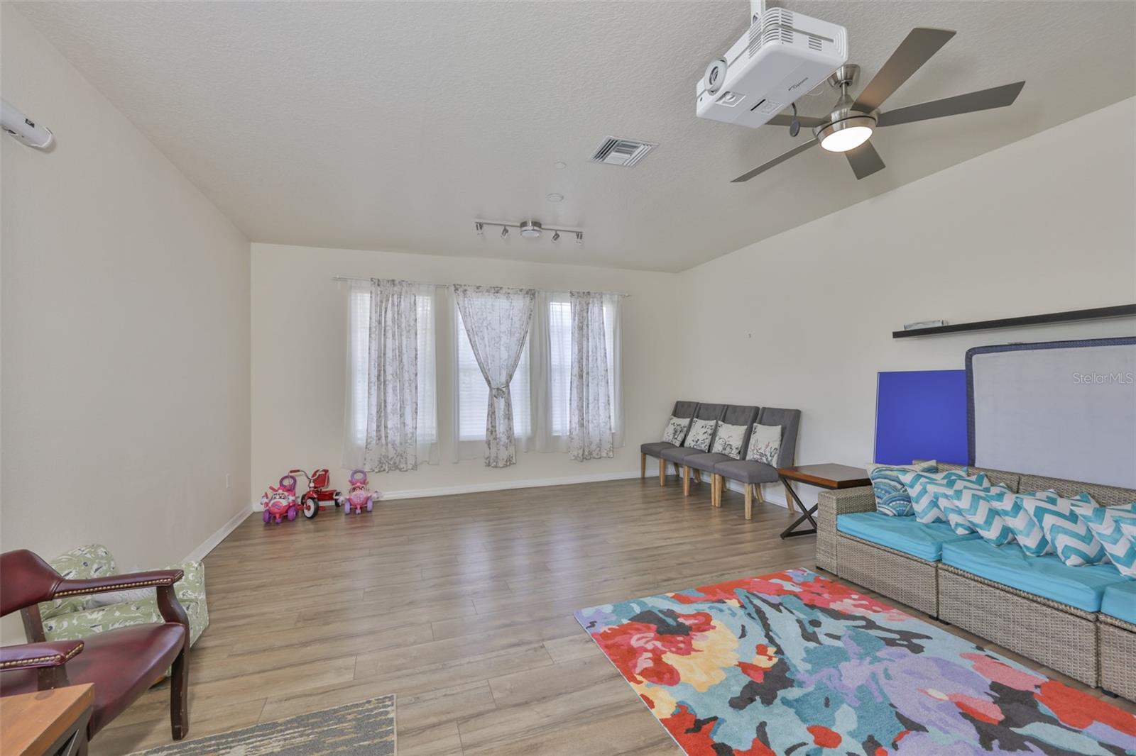 Image 14 of 36 For 1307 Salem Orchard Lane